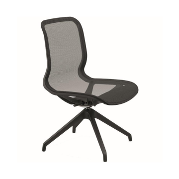 Modern, fekete hálós ülőfelületű és háttámlájú konferenciaszék ergonomikus kialakítással, irodai vagy tárgyalótermi használatra ideális.
