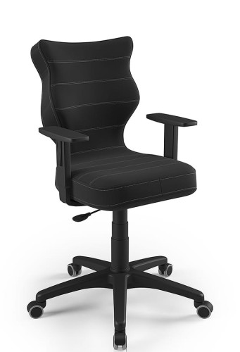 Modern, antracit színű forgószék világosszürke varrásokkal, ergonomikus kialakítás, fehér háttér előtt irodai bútor bemutatása.