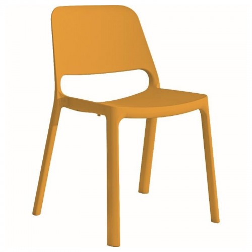 Modern stílusú, világosszürke műanyag szék narancssárga üléssel, ergonomikus kialakítással, ideális étkező vagy irodai környezetbe.